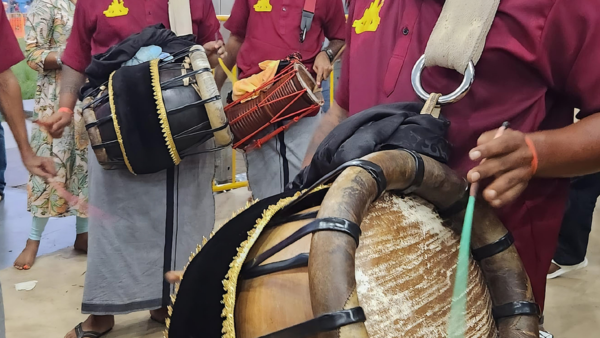 Panguni Uthiram - Urumi Melam